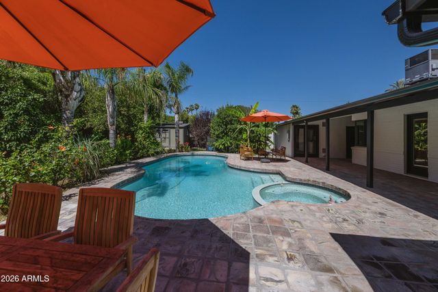 525 W PALO VERDE Drive, Phoenix, AZ 85013