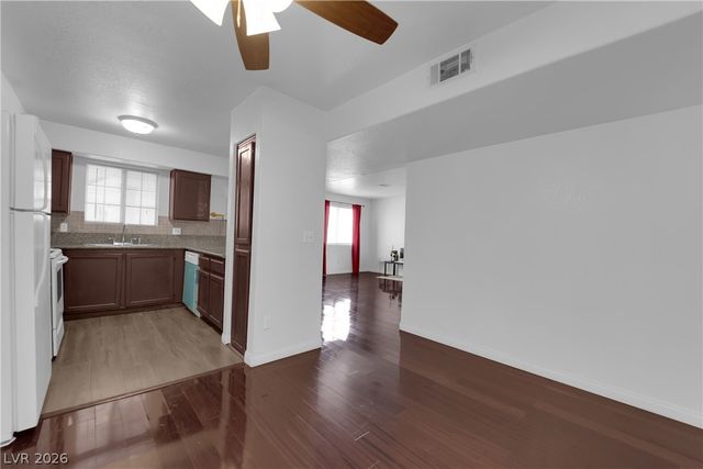 2725 South Nellis Boulevard 1181, Las Vegas, NV 89121