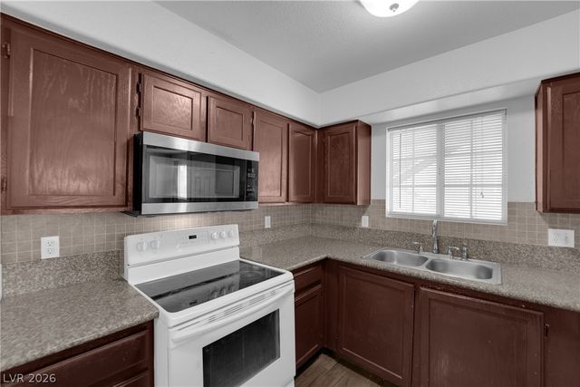 2725 South Nellis Boulevard 1181, Las Vegas, NV 89121