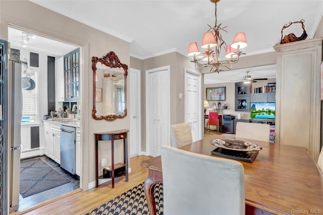 84 Cardinal Lane 1B, Islip, NY 11751