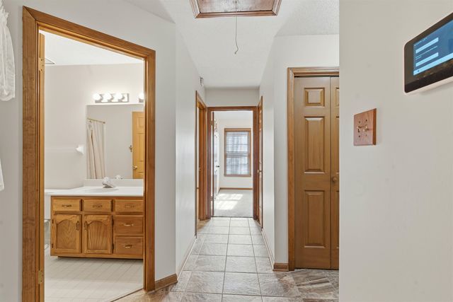 6803 DEVENSHIRE LN, Memphis, TN 38141