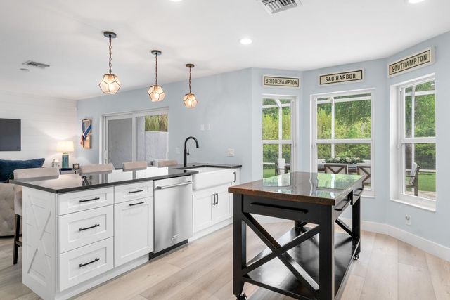 1526 S Club Drive, Wellington, FL 33414