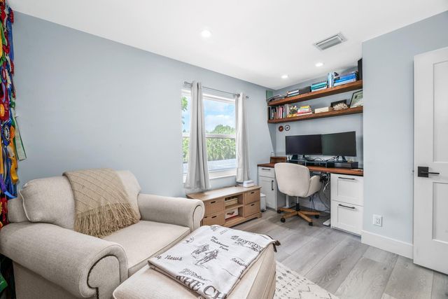 1526 S Club Drive, Wellington, FL 33414