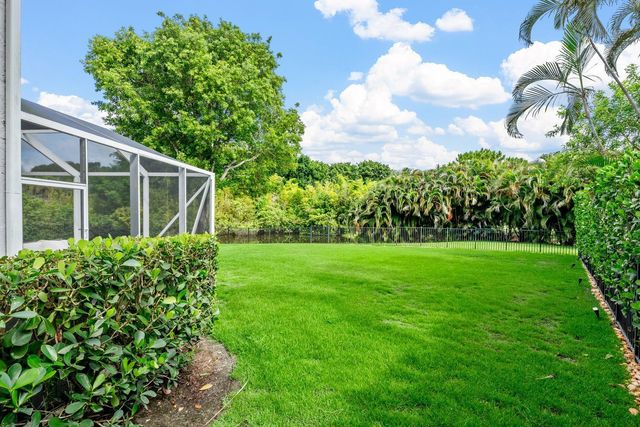 1526 S Club Drive, Wellington, FL 33414
