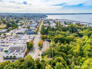 21833 7th Avenue S, Des Moines, WA 98198