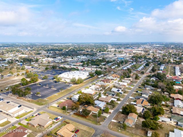 3946 W 21st Place, Panama City, FL 32405