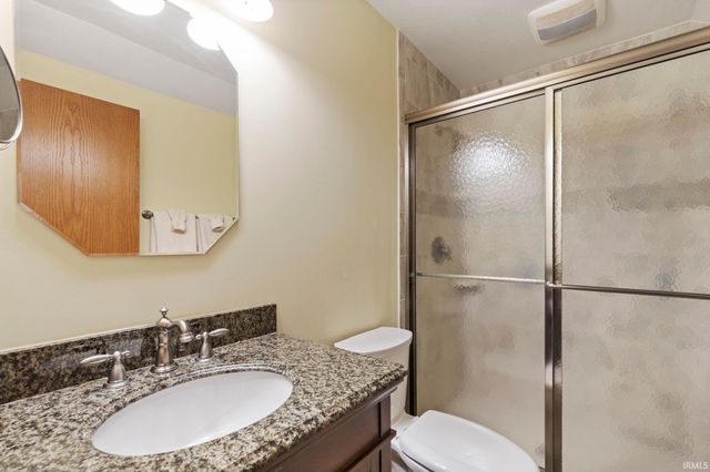 19730 Peach Ridge Road, Goshen, IN 46526