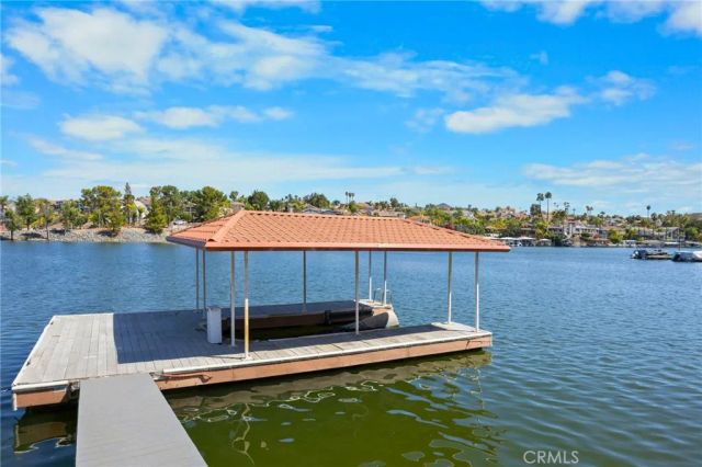 22275 Canyon Club, Canyon Lake, CA 92587