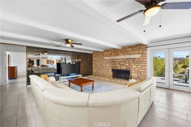 22275 Canyon Club, Canyon Lake, CA 92587