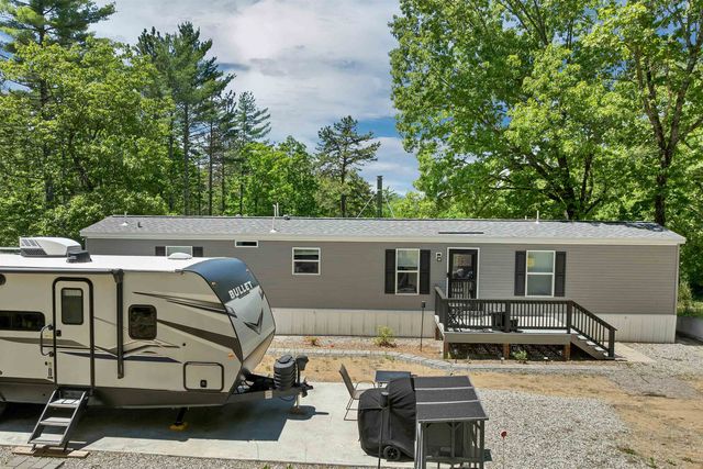 3 Oak Hill Road, Northfield, NH 03276