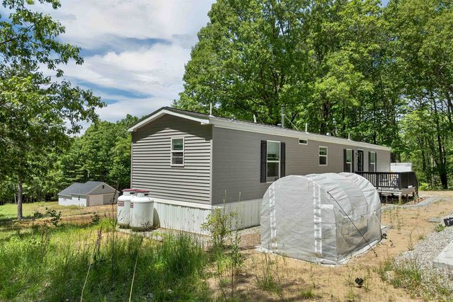 3 Oak Hill Road, Northfield, NH 03276