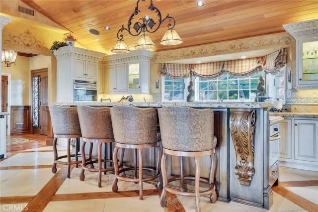 16 Saddle, Rancho Palos Verdes, CA 90275