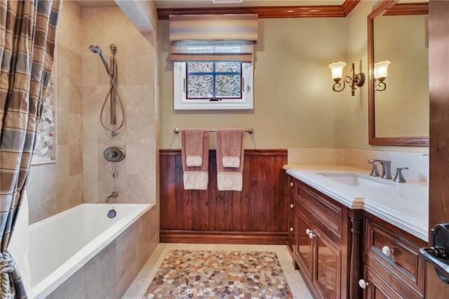 16 Saddle, Rancho Palos Verdes, CA 90275