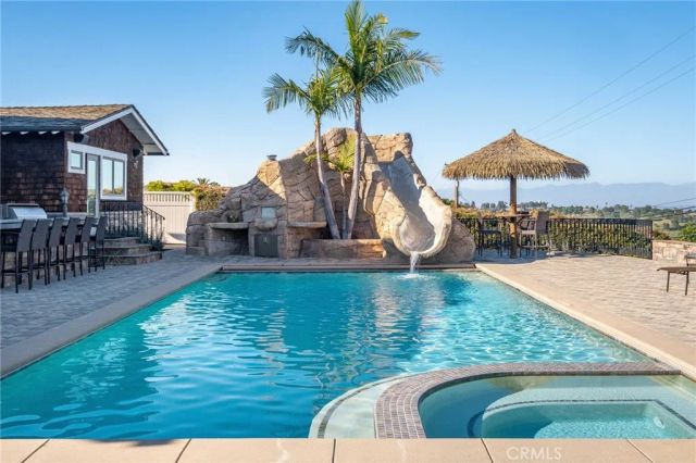 16 Saddle, Rancho Palos Verdes, CA 90275