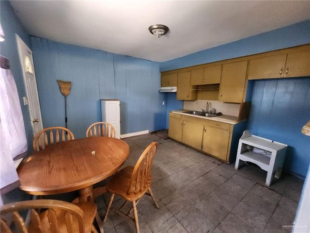 1806 W Abilene Drive, Weslaco, TX 78599