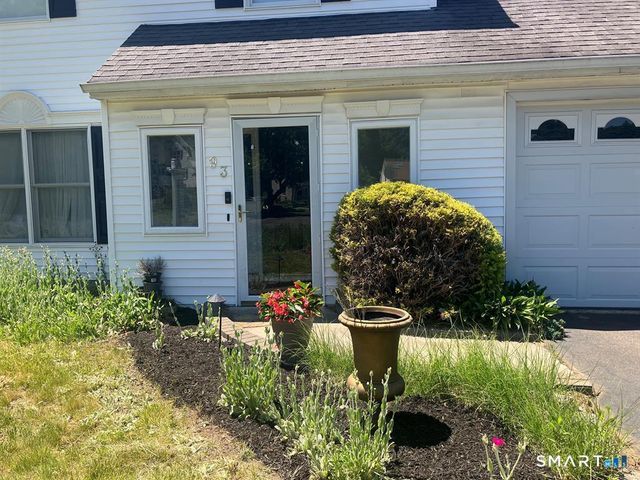 93 Thomas Street, Hamden, CT 06514