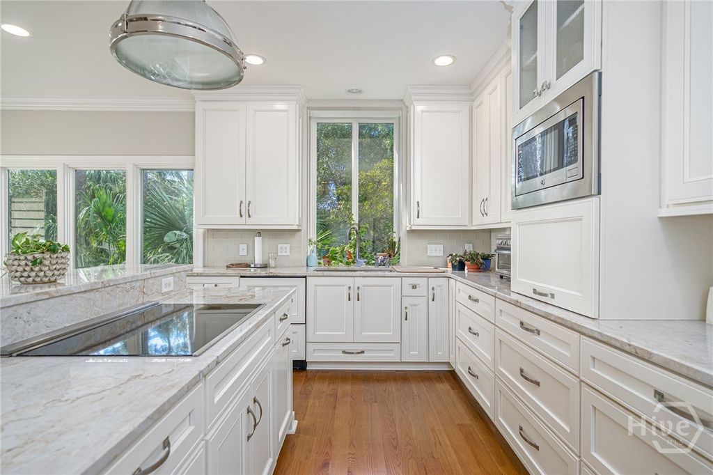 Image 15 of property listing at 24 Delegal Road, Savannah, GA 31411