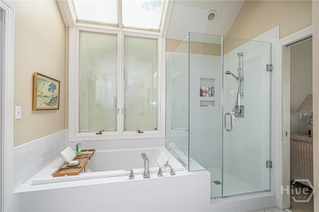 Image 19 of property listing at 24 Delegal Road, Savannah, GA 31411