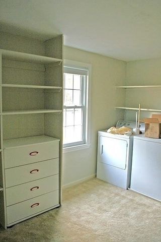 27 Reservoir Ave, Lakeville, MA 02347