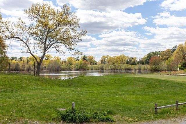 27 Reservoir Ave, Lakeville, MA 02347