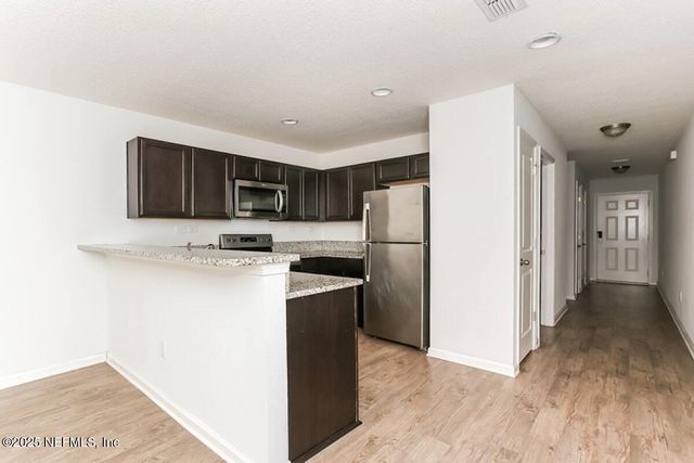 514 EISEMAN Way, Jacksonville, FL 32216