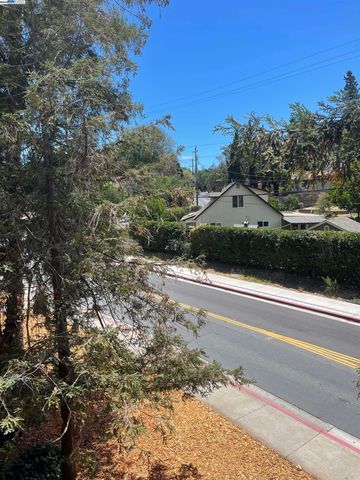 185 Sierra Dr 206, Walnut Creek, CA 94596