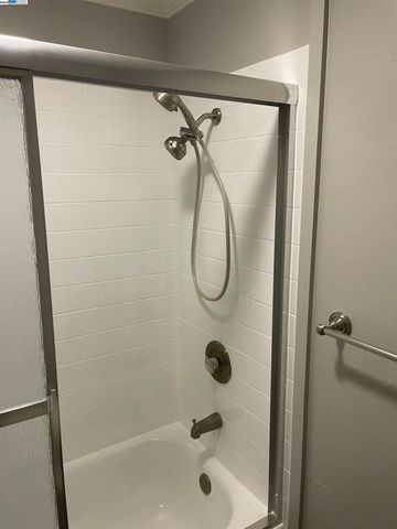 185 Sierra Dr 206, Walnut Creek, CA 94596