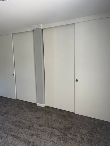 185 Sierra Dr 206, Walnut Creek, CA 94596