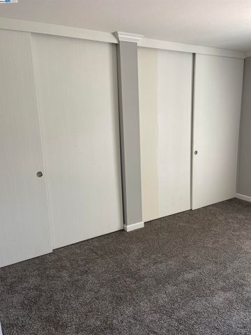 185 Sierra Dr 206, Walnut Creek, CA 94596