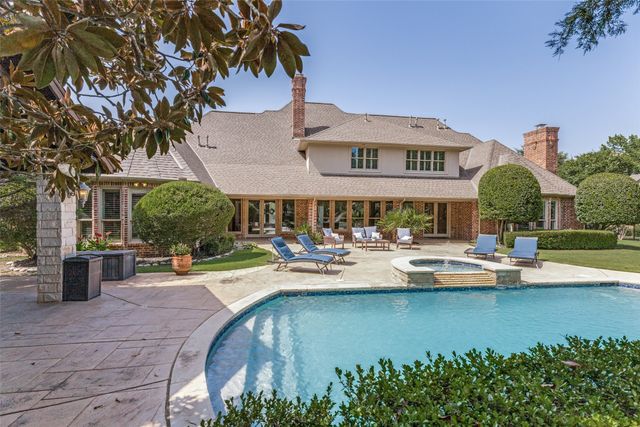 1612 Fair Oaks Drive, Westlake, TX 76262