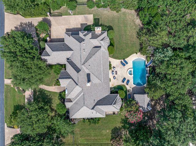 1612 Fair Oaks Drive, Westlake, TX 76262