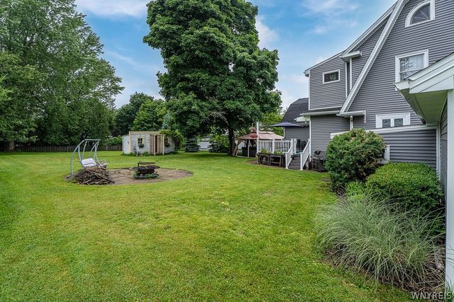110 North Cayuga Road, Amherst, NY 14221