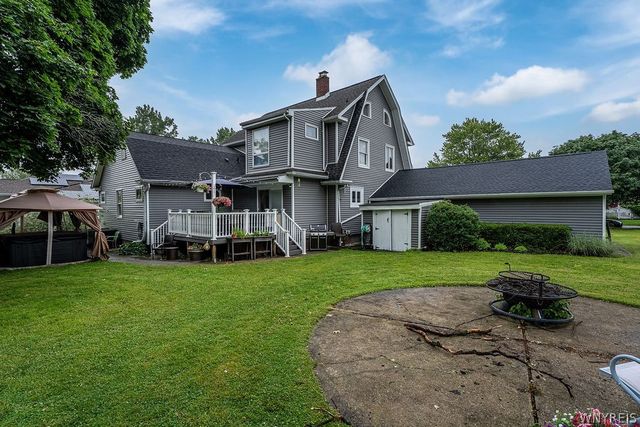 110 North Cayuga Road, Amherst, NY 14221