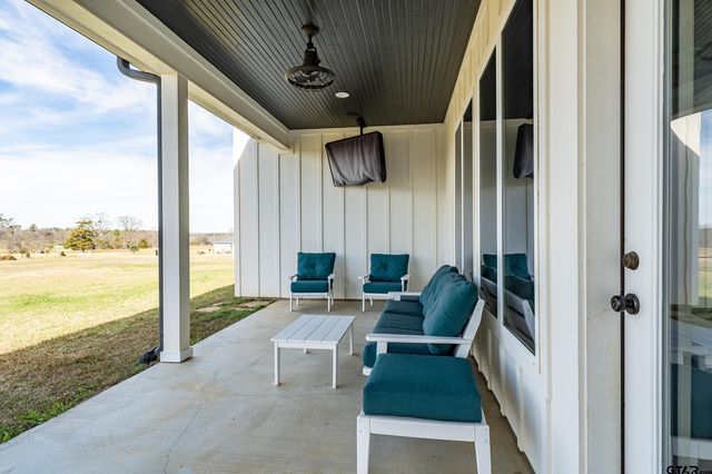 223 Riata Road, Bullard, TX 75757