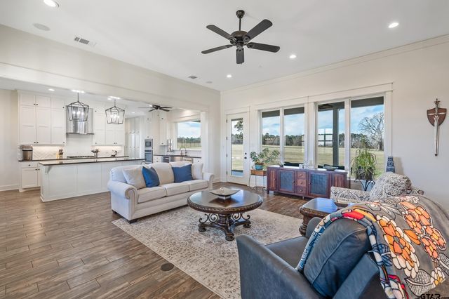 223 Riata Road, Bullard, TX 75757