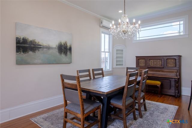 308 S Liberty St., Victoria, TX 77901