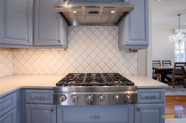 308 S Liberty St., Victoria, TX 77901