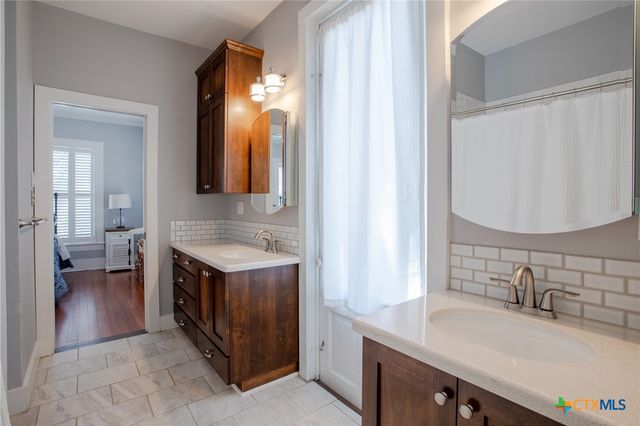 308 S Liberty St., Victoria, TX 77901