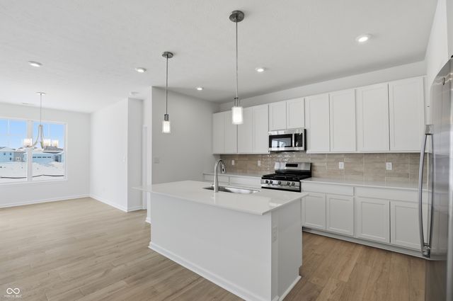 2054 Frost Line Lane, Greenfield, IN 46140