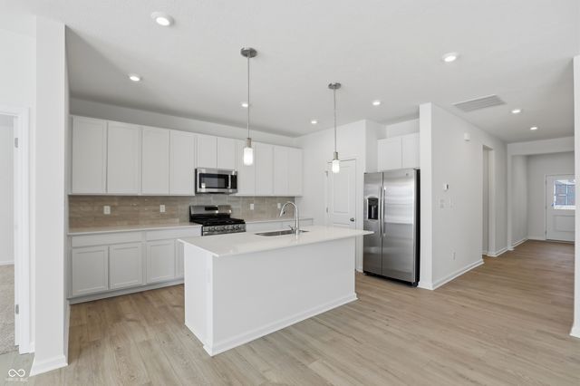 2054 Frost Line Lane, Greenfield, IN 46140