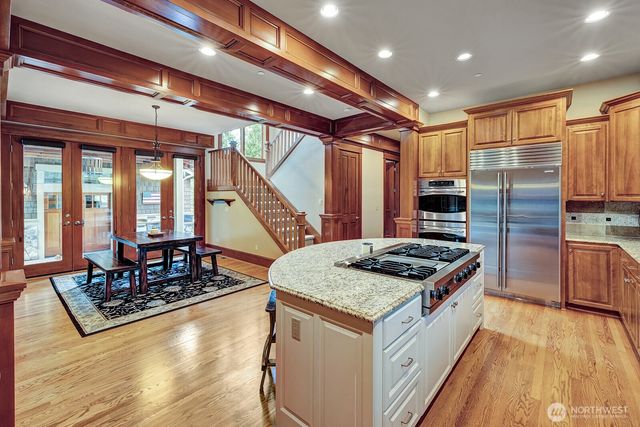 1833 297 Way SE, Fall City, WA 98024