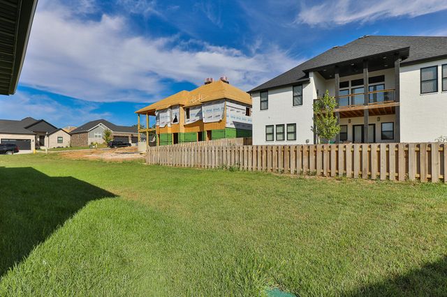 5521 E Cavalcade Lane, Springfield, MO 65802
