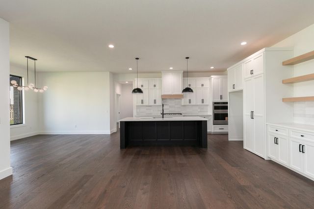 5521 E Cavalcade Lane, Springfield, MO 65802