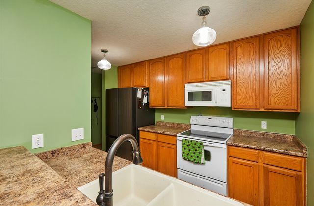 1227 NE 8th Lane, Ankeny, IA 50021