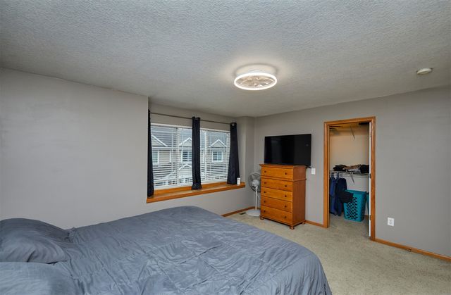 1227 NE 8th Lane, Ankeny, IA 50021