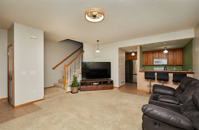 1227 NE 8th Lane, Ankeny, IA 50021