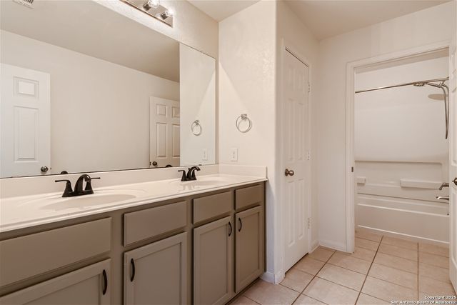 11807 Luckey Ledge, San Antonio, TX 78252