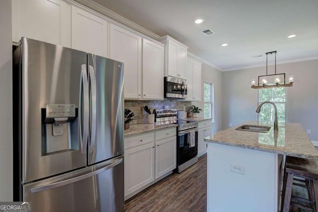 17 Kola Lane, Rydal, GA 30171