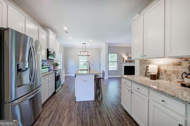 17 Kola Lane, Rydal, GA 30171