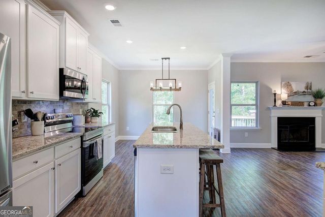 17 Kola Lane, Rydal, GA 30171